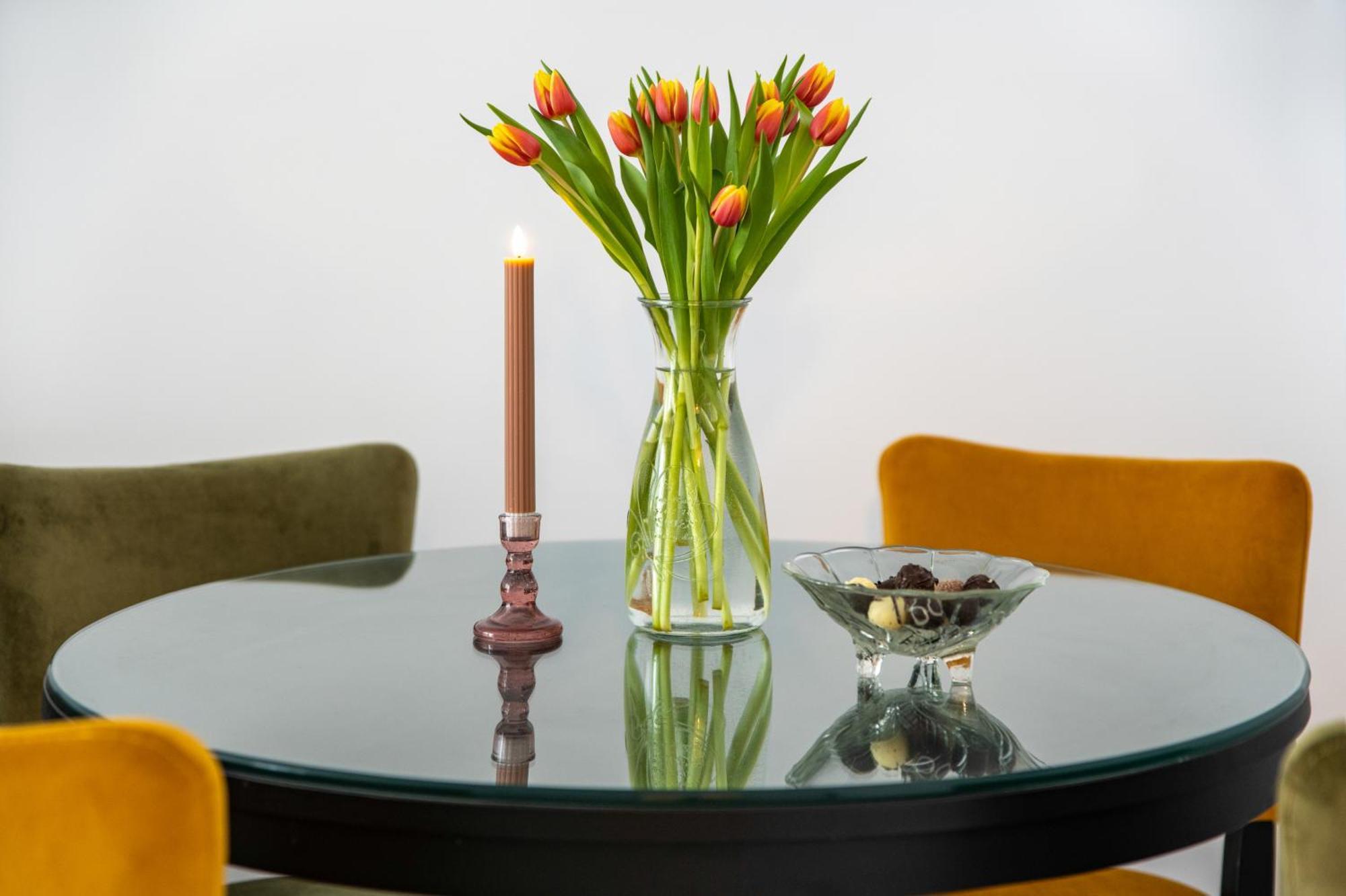 Springhome - Cozy Apartment With Balcony & Parking Brasov Ngoại thất bức ảnh