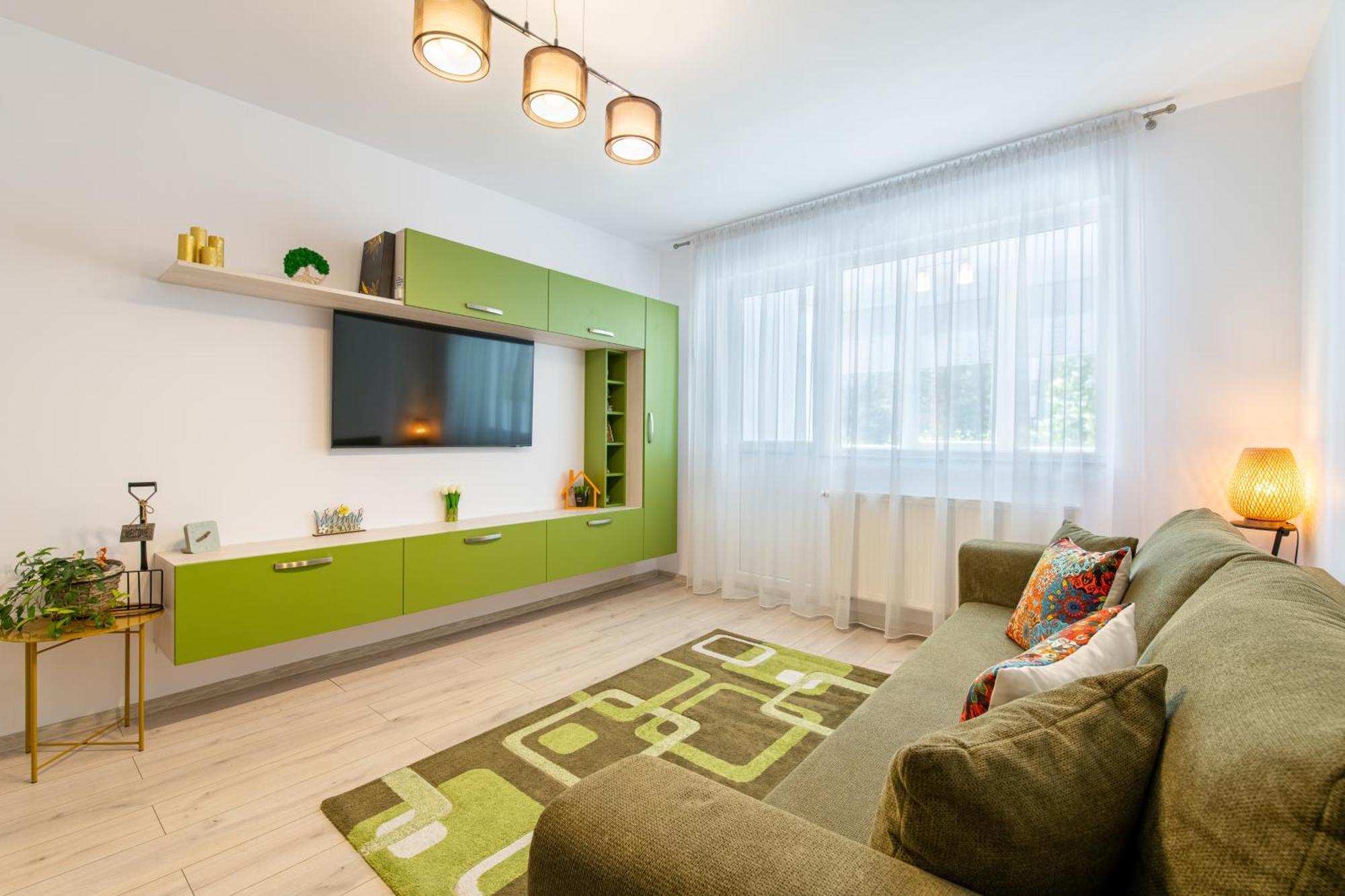 Springhome - Cozy Apartment With Balcony & Parking Brasov Ngoại thất bức ảnh